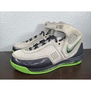 Nike 2006 Air Max Elite Basketball Sneakers Gray Green (314185-031) Size 11 EUC